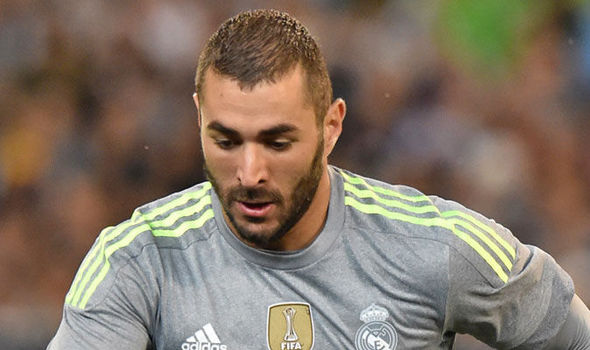 Madrid blow as Benzema is ruled out for up to four weeks Madrid blow as Benzema is ruled out for up to four weeks