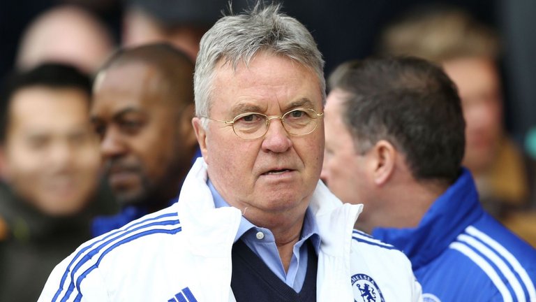 Hiddink warns against preventing Leicester from Champions League with Super League Hiddink warns against preventing Leicester from Champions League with Super League