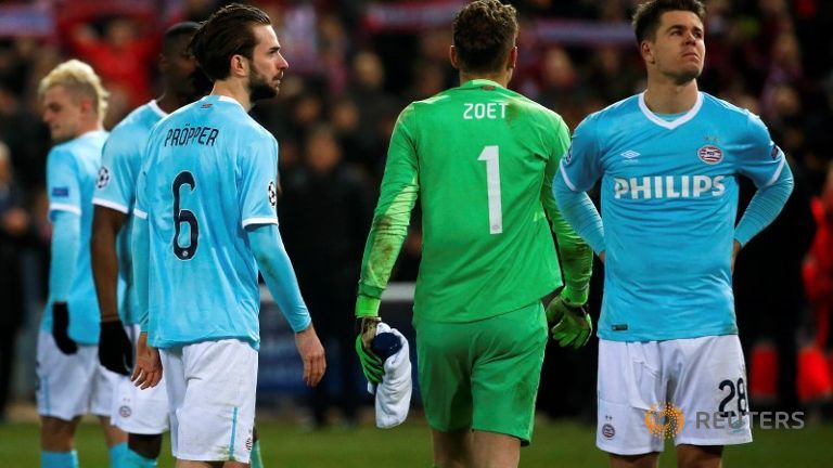 Simeone urged fans to put pressure on PSV’s Narsingh moments before his penalty miss Simeone urged fans to put pressure on PSV’s Narsingh moments before his penalty miss