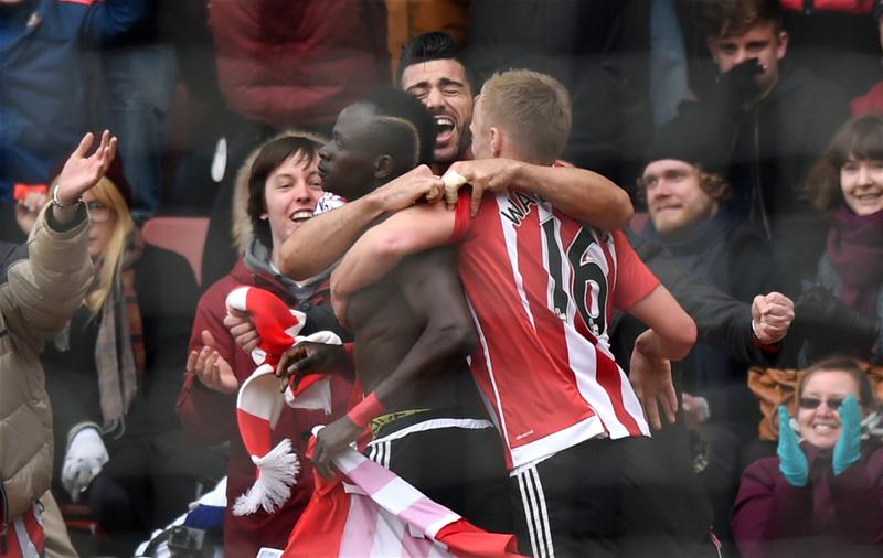 Van Gaal: Man United were the architects of Liverpool’s collapse at Southampton Van Gaal: Man United were the architects of Liverpool’s collapse at Southampton