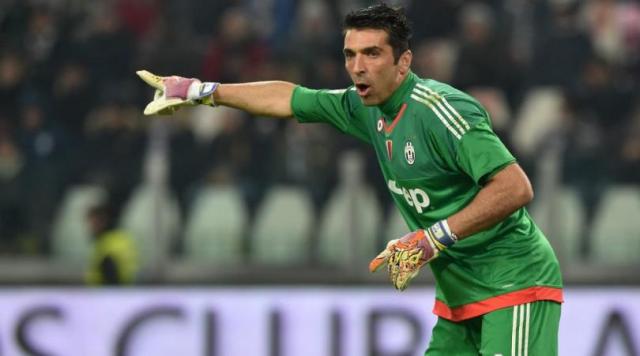 Buffon breaks Serie A record for number of minutes without conceding a goal Buffon breaks Serie A record for number of minutes without conceding a goal
