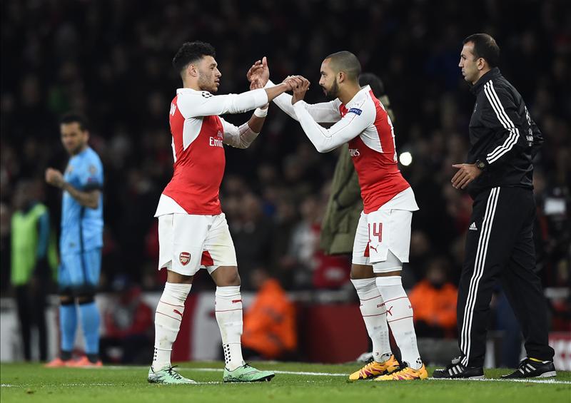 Henry advises Oxlade-Chamberlain and Walcott to leave Arsenal for regular football Henry advises Oxlade-Chamberlain and Walcott to leave Arsenal for regular football