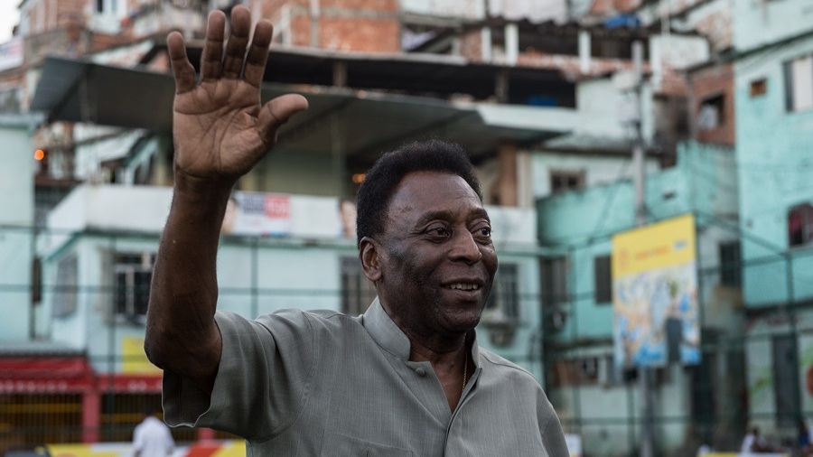 Pele: I was very close to joining Real Madrid Pele: I was very close to joining Real Madrid