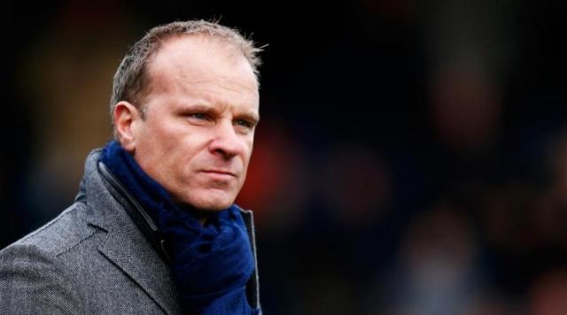 Club legend Bergkamp explains why Arsenal lost Premier League title Club legend Bergkamp explains why Arsenal lost Premier League title