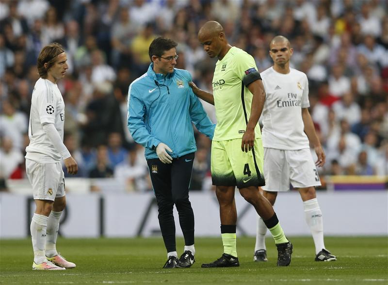 Kompany in danger of missing Euro 2016 Kompany in danger of missing Euro 2016