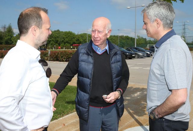 Mourinho’s wife shares picture on Twitter as he visits Man United training HQ for the first time Mourinho’s wife shares picture on Twitter as he visits Man United training HQ for the first time