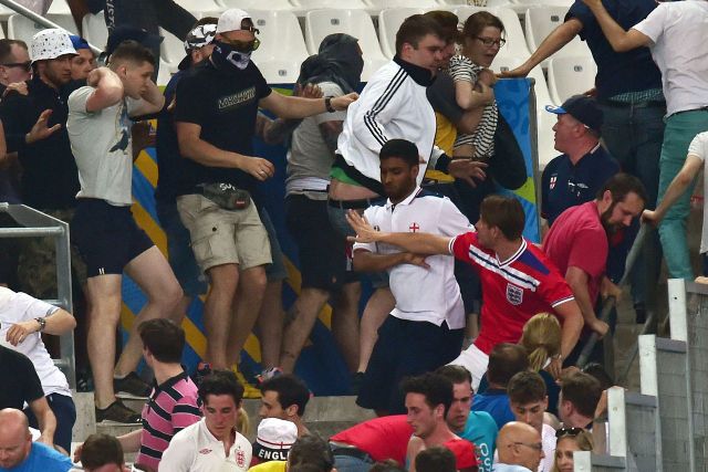 Russia handed suspended disqualification from Euro 2016 with €150,000 fine Russia handed suspended disqualification from Euro 2016 with €150,000 fine