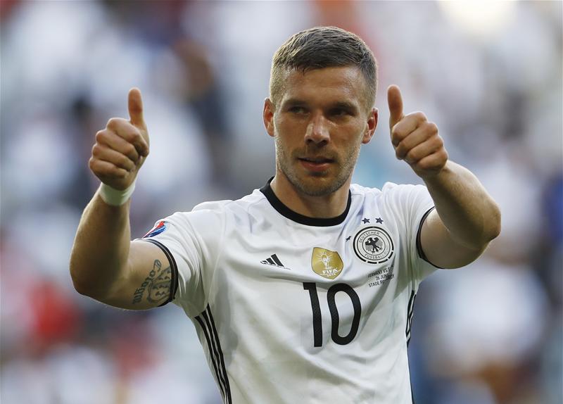 “You lose two games and you still have a chance” – Podolski blasts UEFA over “stupid” Euro 2016 changes “You lose two games and you still have a chance” – Podolski blasts UEFA over “stupid” Euro 2016 changes
