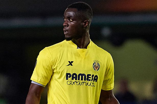 Mourinho set for first Man United signing with £32m move for Eric Bailly