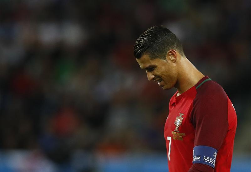 Ronaldo fails to inspire Portugal as Iceland hold them to a 1-1 draw Ronaldo fails to inspire Portugal as Iceland hold them to a 1-1 draw