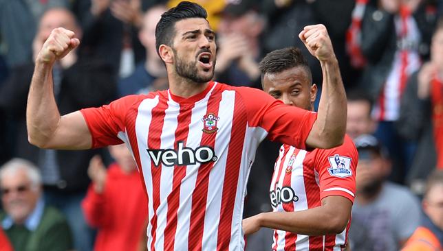 Southampton confirm Pelle’s move to China Southampton confirm Pelle’s move to China