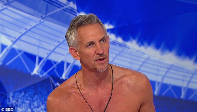 Lineker keeps promise to host TV show in underwear if Leicester won the league Lineker keeps promise to host TV show in underwear if Leicester won the league