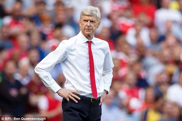 Wenger assures Arsenal fans he’ll splash the cash before transfer window closes Wenger assures Arsenal fans he’ll splash the cash before transfer window closes