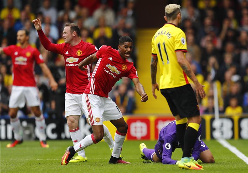 Scholes: Rashford is the only shining light at Manchester United Scholes: Rashford is the only shining light at Manchester United