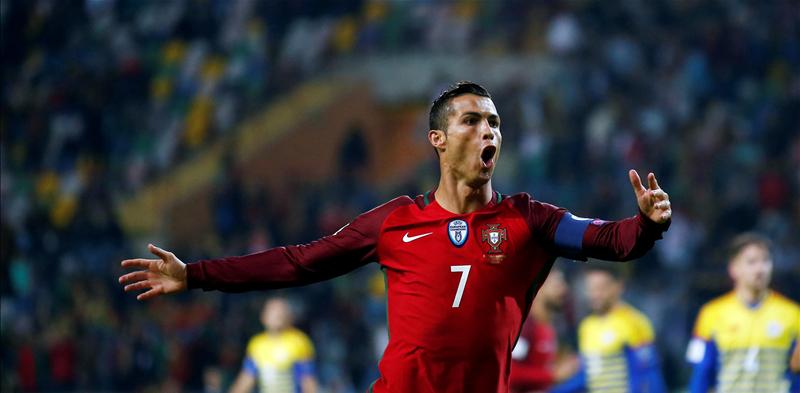 Ronaldo overtakes Ibrahimovic in Europe’s all-time goalscorers chart Ronaldo overtakes Ibrahimovic in Europe’s all-time goalscorers chart