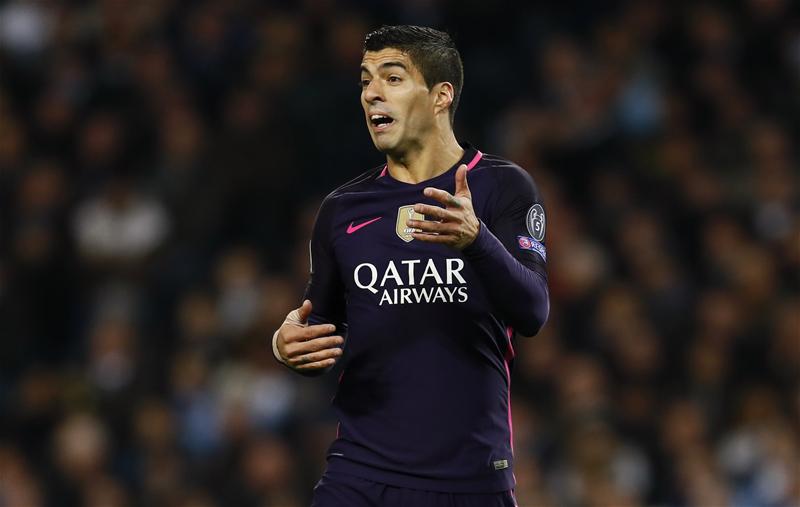 Spanish FA investigate alleged racist chants directed at Suarez Spanish FA investigate alleged racist chants directed at Suarez