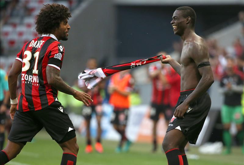 Dante: I thought Balotelli would be a lot crazier than he is Dante: I thought Balotelli would be a lot crazier than he is