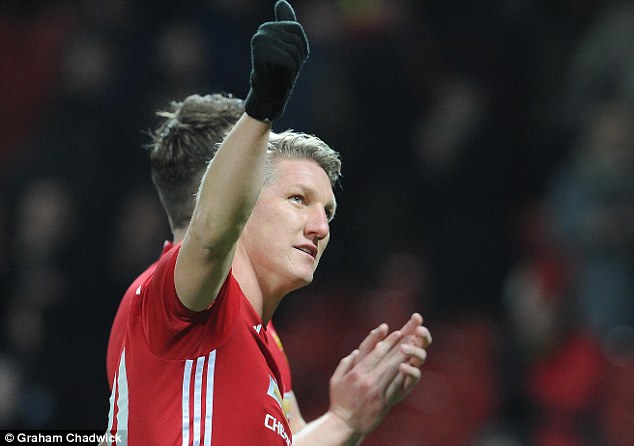Schweinsteiger thanks Man United fans as he returns to action after being frozen out Schweinsteiger thanks Man United fans as he returns to action after being frozen out