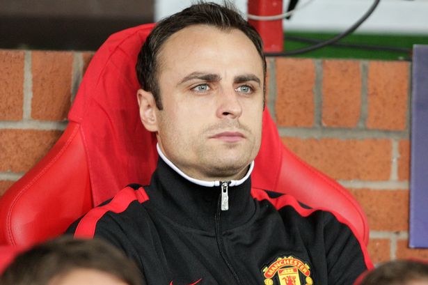 Berbatov training with Man United as he targets Premier League comeback Berbatov training with Man United as he targets Premier League comeback