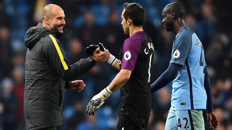 Guardiola warns Chelsea Man City are ready to pounce after Arsenal win Guardiola warns Chelsea Man City are ready to pounce after Arsenal win