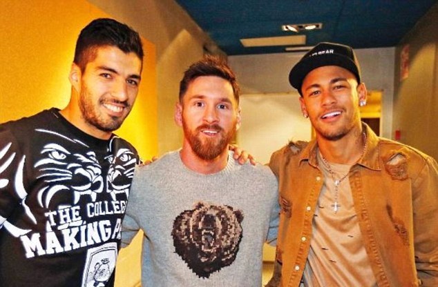 Barcelona give Messi, Suarez and Neymar early Christmas break Barcelona give Messi, Suarez and Neymar early Christmas break