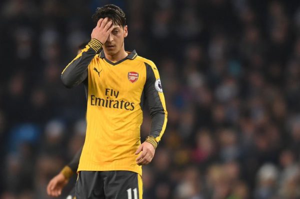 Wenger defends Ozil and says Arsenal’s midfield was to blame for Man City defeat Wenger defends Ozil and says Arsenal’s midfield was to blame for Man City defeat