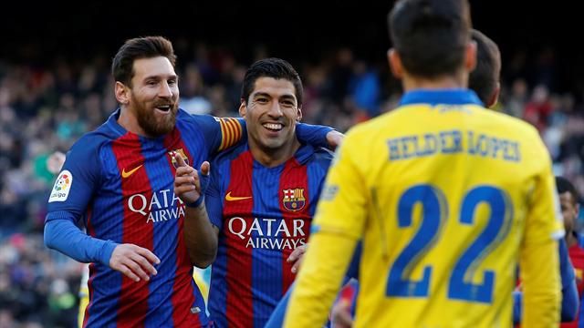 Suarez confident of Messi renewal amid uncertainty over Barca future Suarez confident of Messi renewal amid uncertainty over Barca future