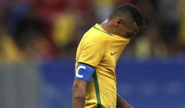 Neymar requests to have Brazil captaincy back Neymar requests to have Brazil captaincy back