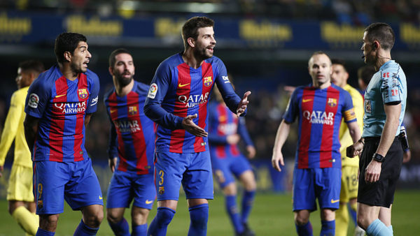 Pique: Each week the referees give me more ammunition Pique: Each week the referees give me more ammunition