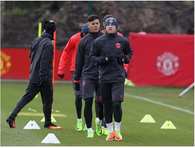 Mourinho confirms Rooney will be available for EFL final against Southampton Mourinho confirms Rooney will be available for EFL final against Southampton