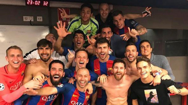 This is how the Barcelona players celebrated after their famous comeback This is how the Barcelona players celebrated after their famous comeback