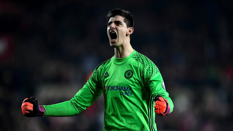 Courtois snubs Real Madrid, wants new Chelsea contract Courtois snubs Real Madrid, wants new Chelsea contract