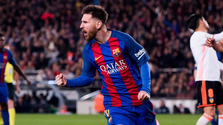Luis Enrique hails Messi after Barcelona forward reaches 40-goal landmark Luis Enrique hails Messi after Barcelona forward reaches 40-goal landmark