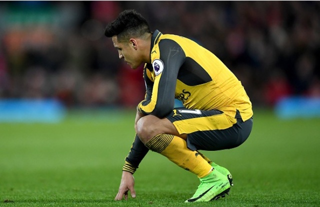 Arsenal legend admits he wont be surprised if Sanchez leaves the club Arsenal legend admits he wont be surprised if Sanchez leaves the club