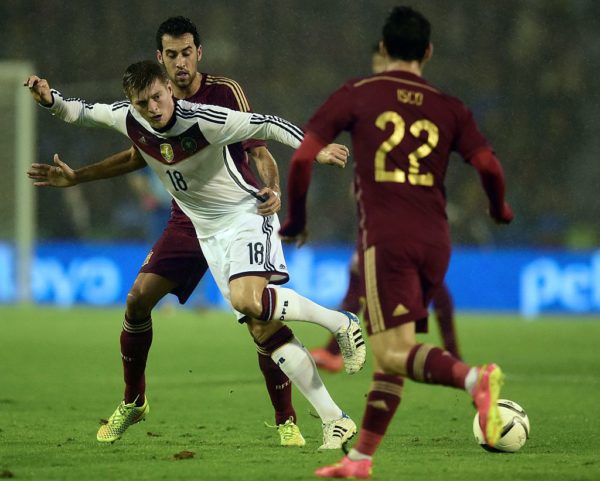 Klopp hails Real Madrid’s ‘exceptional player’ Kroos and Barca’s Busquets Klopp hails Real Madrid’s ‘exceptional player’ Kroos and Barca’s Busquets