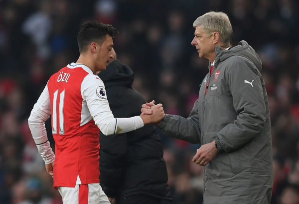 Ozil admits Arsenal’s ‘difficult spell’ has delayed his contract talks until the summer Ozil admits Arsenal’s ‘difficult spell’ has delayed his contract talks until the summer
