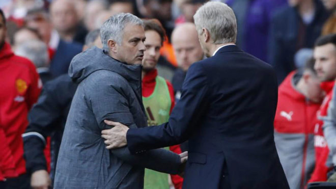 Neville: Mourinho did not care about losing to Arsenal Neville: Mourinho did not care about losing to Arsenal