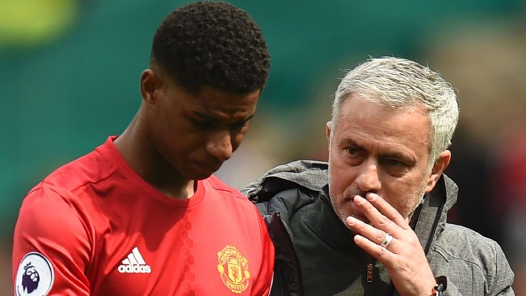 Mourinho ‘very happy’ with Man Utd players after 1-1 draw with Swansea Mourinho ‘very happy’ with Man Utd players after 1-1 draw with Swansea