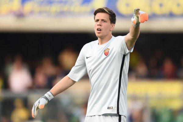 Juventus join race to sign Arsenal goalkeeper Szczesny Juventus join race to sign Arsenal goalkeeper Szczesny