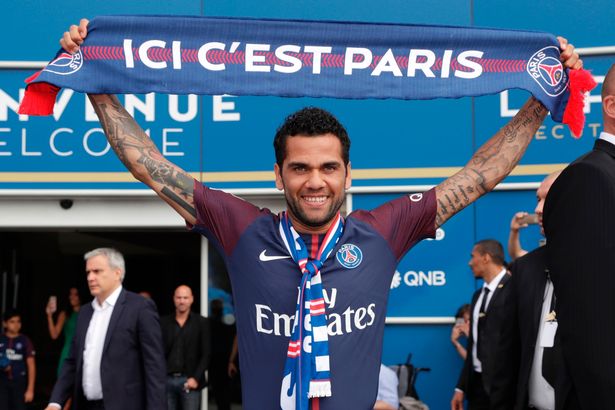 Dani Alves to Man City: Sorry, I joined PSG to win Dani Alves to Man City: Sorry, I joined PSG to win