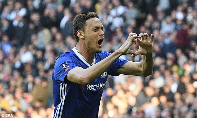 Mourinho confirms that Matic ‘very, very much’ wants to join Man United Mourinho confirms that Matic ‘very, very much’ wants to join Man United