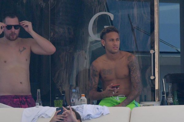 Neymar waits on PSG debut as Barcelona refuse to complete transfer paperwork Neymar waits on PSG debut as Barcelona refuse to complete transfer paperwork