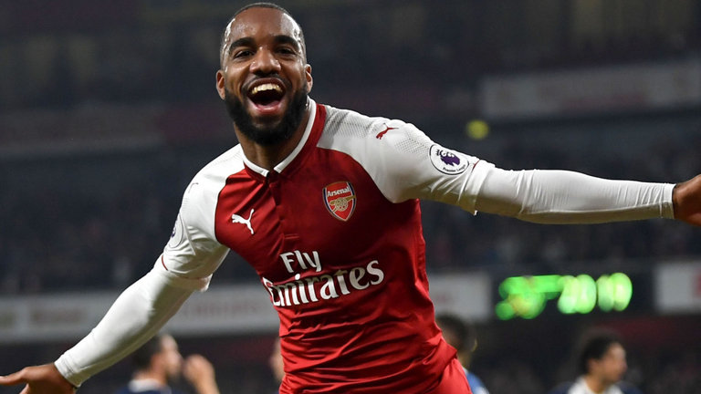Lacazette reveals he held talks with PSG before joining Arsenal Lacazette reveals he held talks with PSG before joining Arsenal