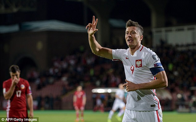 Lewandowski breaks Poland’s all-time scoring record Lewandowski breaks Poland’s all-time scoring record
