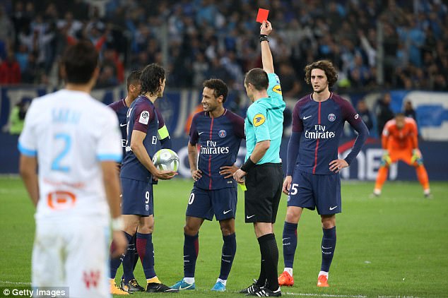 PSG boss defends Neymar after his ‘unfair’ red card PSG boss defends Neymar after his ‘unfair’ red card