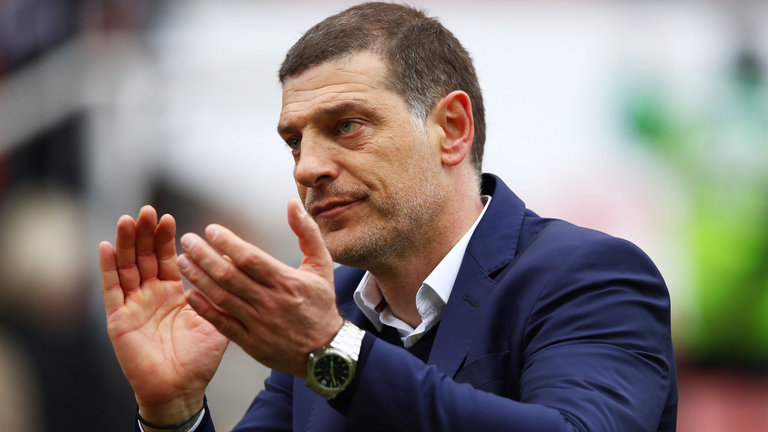 Sacked West Ham boss Bilic phoned his stars to ‘ask them where he went wrong’ Sacked West Ham boss Bilic phoned his stars to ‘ask them where he went wrong’