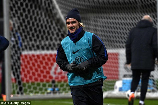 Barcelona reportedly agree deal in principle to sign Griezmann Barcelona reportedly agree deal in principle to sign Griezmann