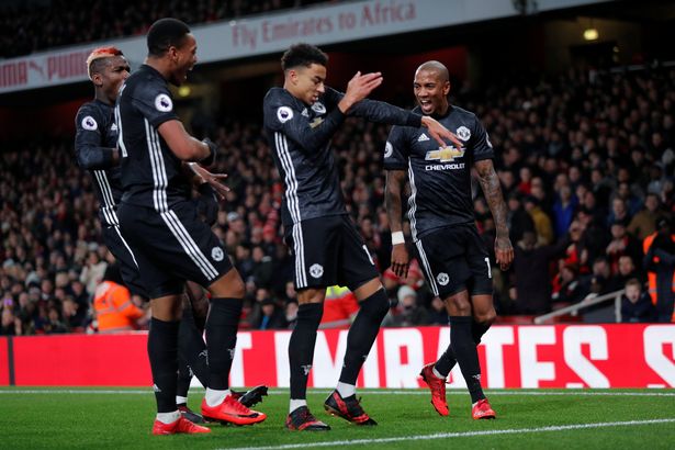 Shearer reveals why Man United can beat rivals City to the Premier League title Shearer reveals why Man United can beat rivals City to the Premier League title