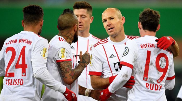 Effenberg proposes Bundesliga split to prevent Bayern dominance Effenberg proposes Bundesliga split to prevent Bayern dominance