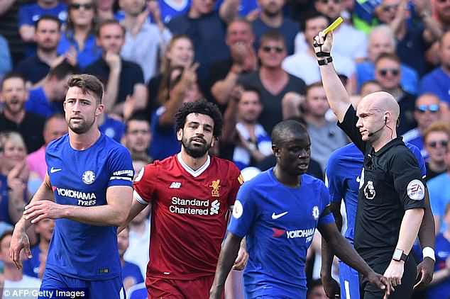 Klopp tells Salah to stop diving after booking against Chelsea Klopp tells Salah to stop diving after booking against Chelsea